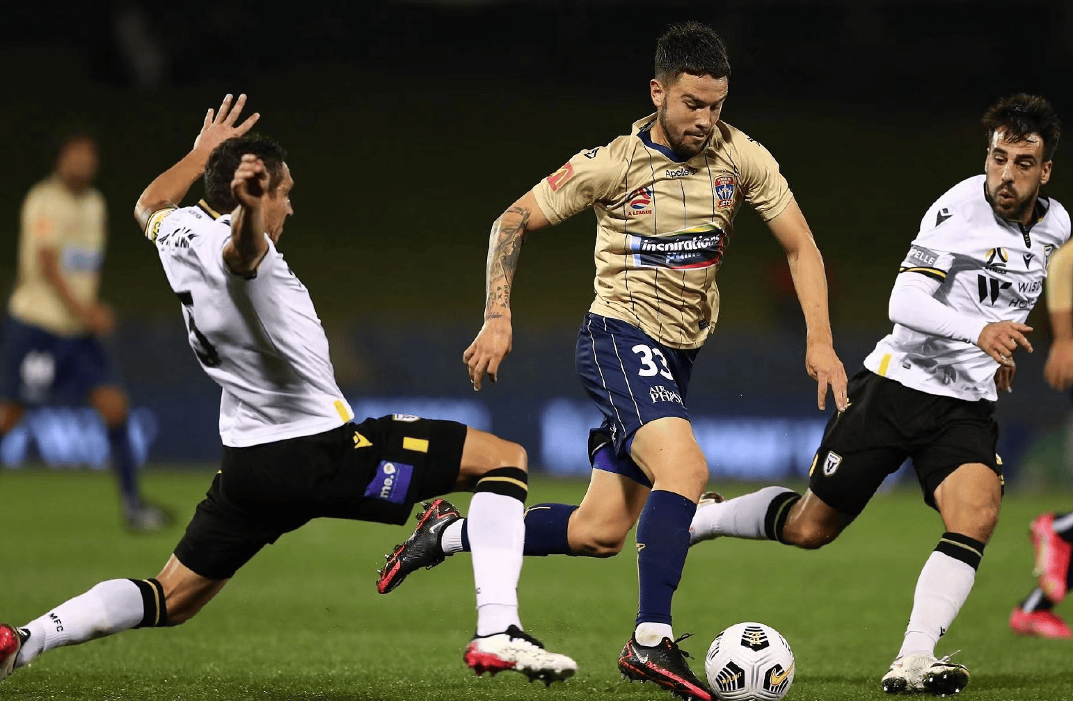 登录入口-赛后体能课后；纽卡斯尔手感冰凉备战全明星赛；媒体盛赞；赛程密集仍需轮换的简单介绍